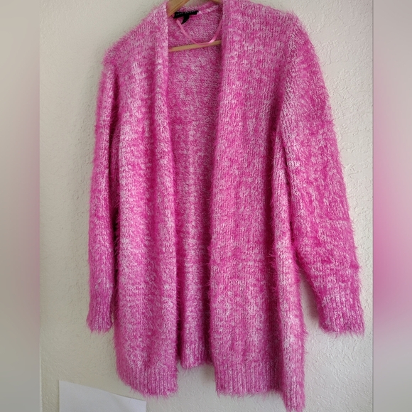 Lane Bryant Open Eyelash Yarn Cardigan Sweater  Pink/White - Picture 4 of 6